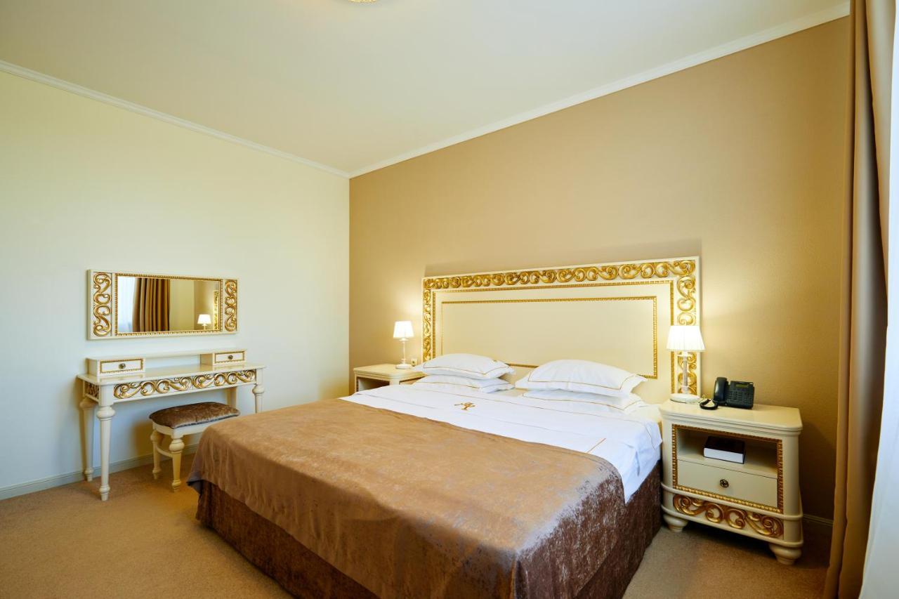 Medical&Spa Resort Alfa Radon Baraviki Zewnętrze zdjęcie